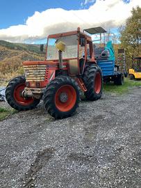 Macchine agricole e movimento terra in blocco