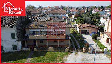 Un'accogliente bifamiliare ad Aquileia