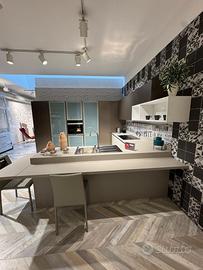 Cucina Febal Casa Modula Line con elettrodomestici