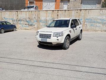 Land Rover Freelander 2