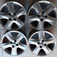 Cerchi in lega Toyota Yaris mod. 2006