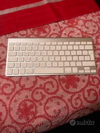 Tastiera apple