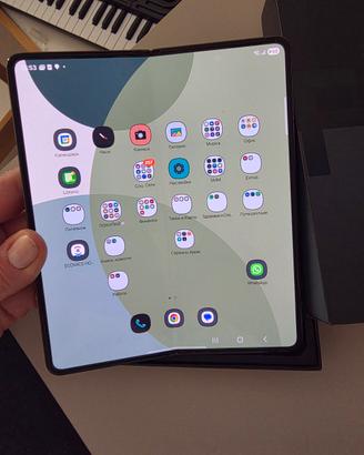Samsung Galaxy Z Fold4