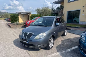 Lancia Ypsilon 1.2 Oro unico proprietario
