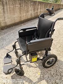 Carrozina pieghevole elettrica