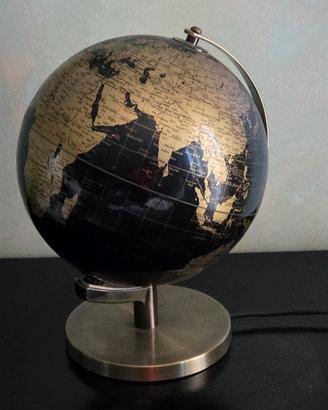 Mappamondo lampada nero e oro design moderno