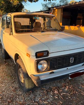 Lada Niva 1.7