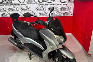 Yamaha X-Max 250