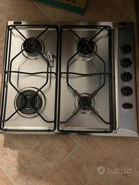 Piano cottura 4 fuochi a gas