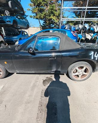 ricambi Mazda MX5 Nb anno 2000...