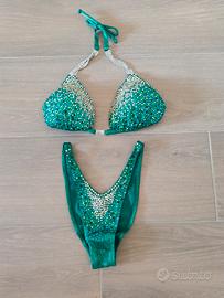 Bikini da gara swarovski stupendo fatto a mano