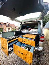 mobili van Volkswagen Caravelle/Multivan