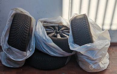 CERCHI MERCEDS AMG 19" + gomme invernale Pirelli