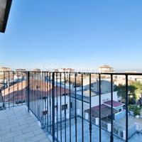 APPARTAMENTO CON TRE CAMERE E VISTA MARE IN ZONA S