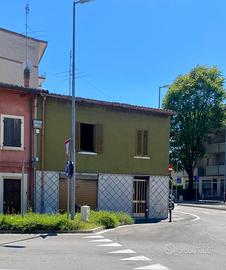 Casa su due piani a due passi dal centro di Rimini