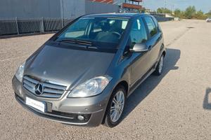 Mercedes A160 Benzina – Tagliandata, Gomme Nuove, 