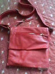 QUATTRO BORSE di marca  NUOVE e come nuove, donna