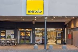 Immobile di 1000 m² a Genzano di Roma