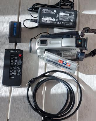 Sony DCR TRV24E