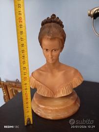 Scultura damma antica 