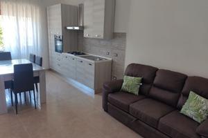 Piano terra con giardino