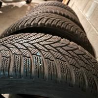 Pneumatici invernali WinterHawk 4 215/50 R18 92v