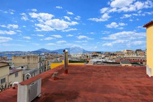 5 LOCALI A MONTE DI PROCIDA