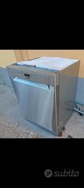 Lavastoviglie HOTPOINT ARISTON A ++ Trasporto 