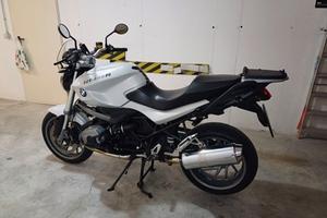 BMW R1200R BIALBERO 2011 FULL
