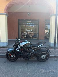 Mv Agusta Brutale 800 A 5400€ OPERAZIONE 50%