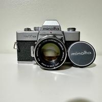 Minolta SRT 101 con Rokkor 55mm 1.7