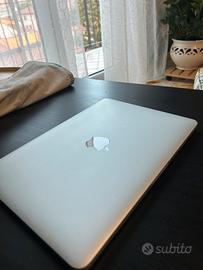 Macbook pro (2015)