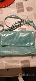 pochette con tracolla