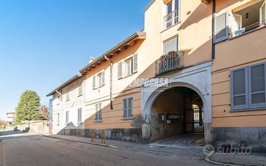 GRAZIOSO BILOCALE IN CORTE SENZA SPESE CONDOMINIAL