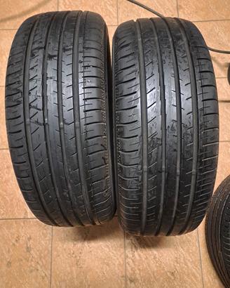 2 pn 205 55 16 con montaggio 
