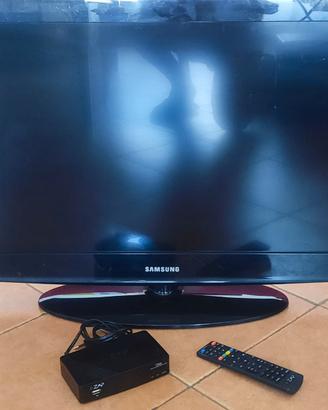 TV Samsung 32" LE32D400 con Decoder e Telecomando