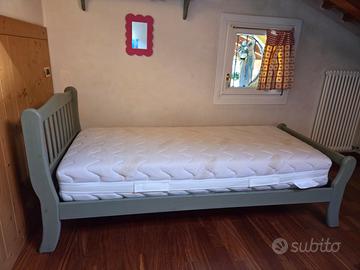 Letto singolo + doghe + materasso