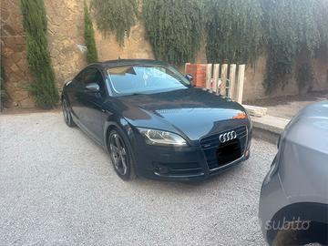 Audi tt mk2 2008