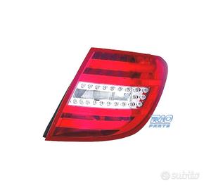 FANALE DESTRO PER MERCEDES CLASSE C W204 SW 10-14 