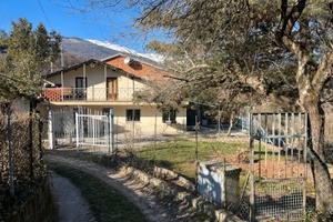 Rustico nelle colline di barge