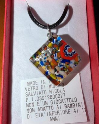 collana realizzata col vetro di murano Venezia