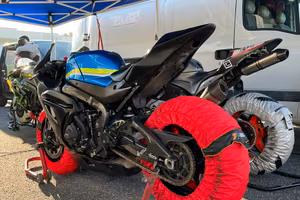 Suzuki Gax r 1000 l8