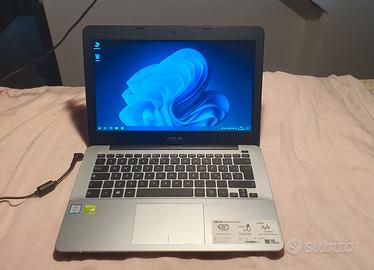 ASUS F302U i3-6006U, SSD 24 Gb+500 HDD, NVIDIA 920