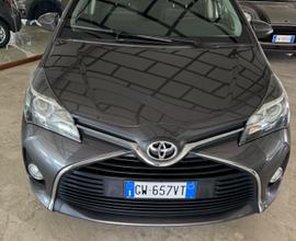 Toyota Yaris 1.4 D-4D 5 porte Lounge