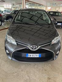 Toyota Yaris 1.4 D-4D 5 porte Lounge