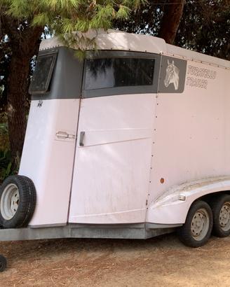 Trailer Teuratello America