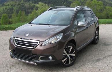 Peugeot 2008 1.6 92CV Allure - CAMBIO AUT. REVISIO