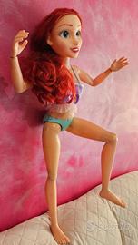 bambola Disney Princess Ariel della Jakks Pacific
