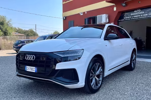Audi Q8 50 TDI 286 CV quattro tiptronic Sport