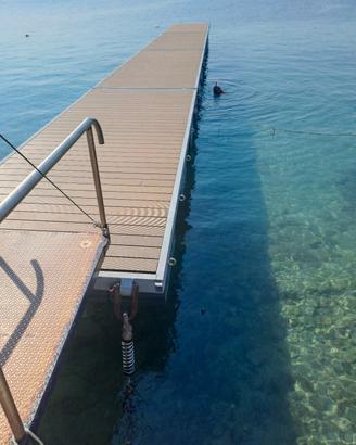 pontile galleggiante per ormeggio 